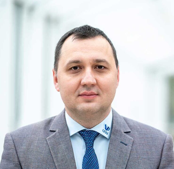Prof.univ.habil.dr.ing. Cătălin-Constantin ROIBU